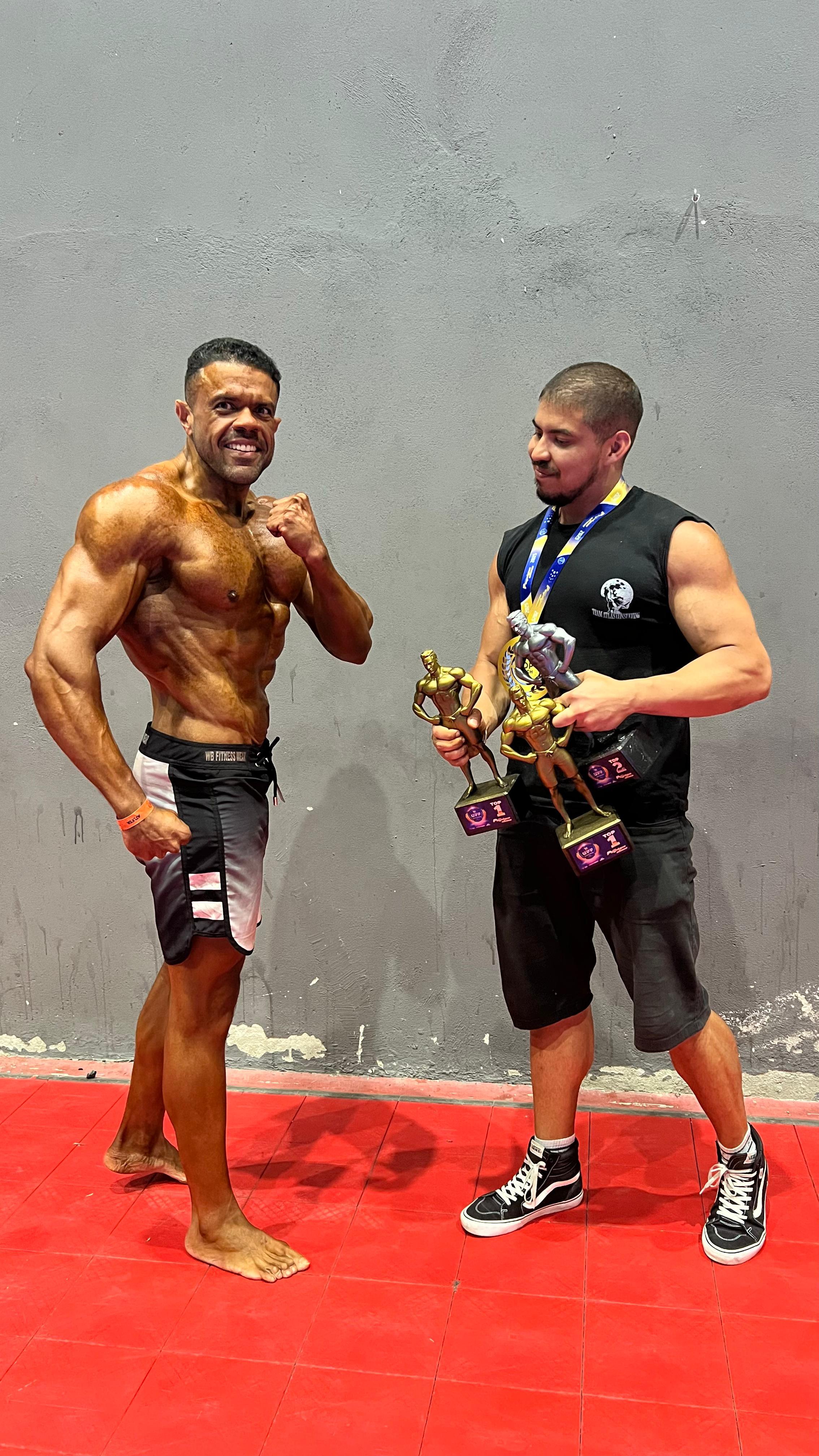 Top 1 e Top 2 no Men's Physique com o atleta Henrique Leal